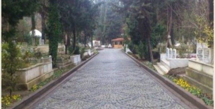 Yeni Doğan Mezarlığına nasıl giderim ?