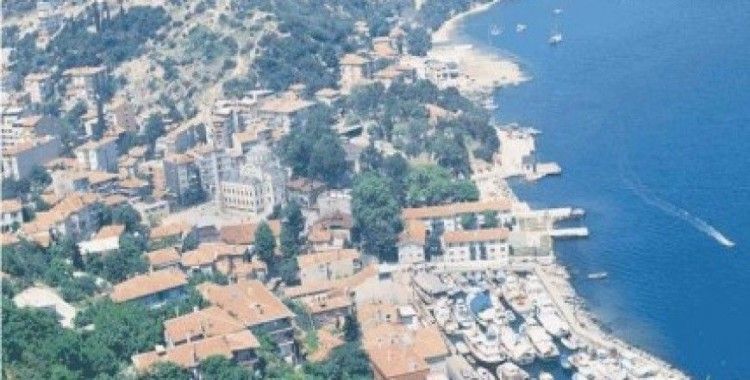 Rumeli Feneri Kaya Mezarlığına nasıl giderim ?