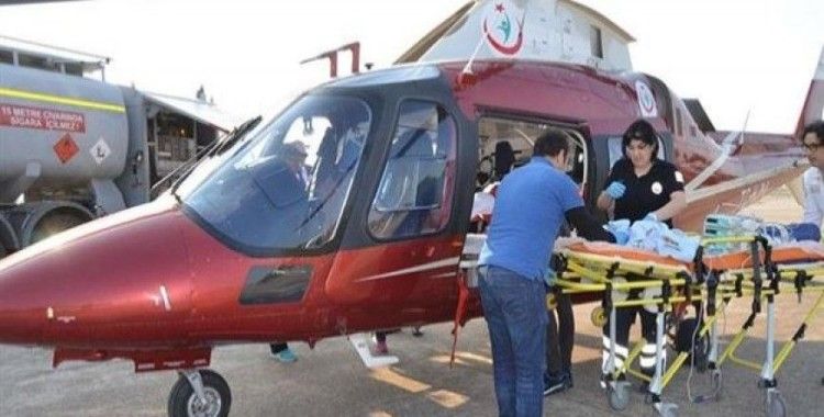 Ambulans helikopter Rüzgar bebek için havalandı