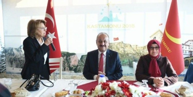 Üretimdeki mücadelemizi de kadınlarımız ile kazanacağız