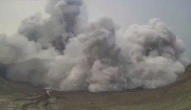 Filipinler'de Taal Yanardağı'nın alarm seviyesi 3'e yükseltildi