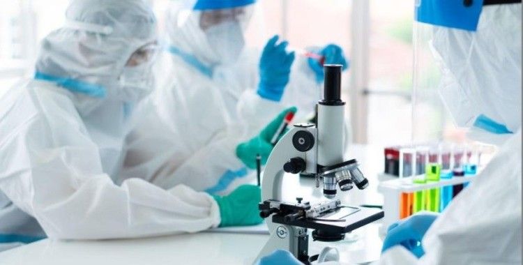 Almanya'da günlük Covid-19 vaka sayısında rekor