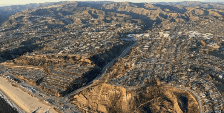 ABD'nin Los Angeles şehrindeki orman yangınlarında ölü sayısı 29'a yükseldi
