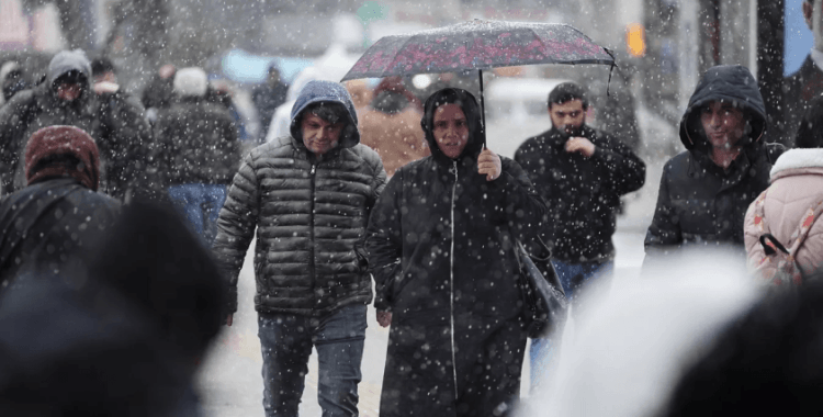 İstanbul için kar alarmı: Modeller bu olasılığı gösteriyor, kutup soğuklarıyla gelecek kar fırtınası için tarih verildi