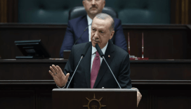 Erdoğan'dan Özel'e: 'Medya gruplarını, Hazine Bakanımı şikayet ediyor, sen kimsin ya, senin gramın ne?'
