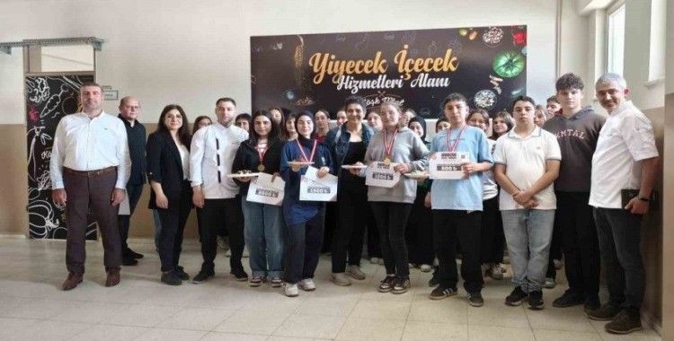 Köşk’teki yarışma tatlı rekabete sahne oldu