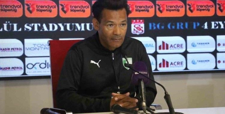 Jose Morais: "3 puan alabilirdik"