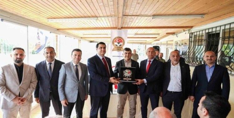 Başkan Yılmaz’dan teknik adamlara moral ziyareti