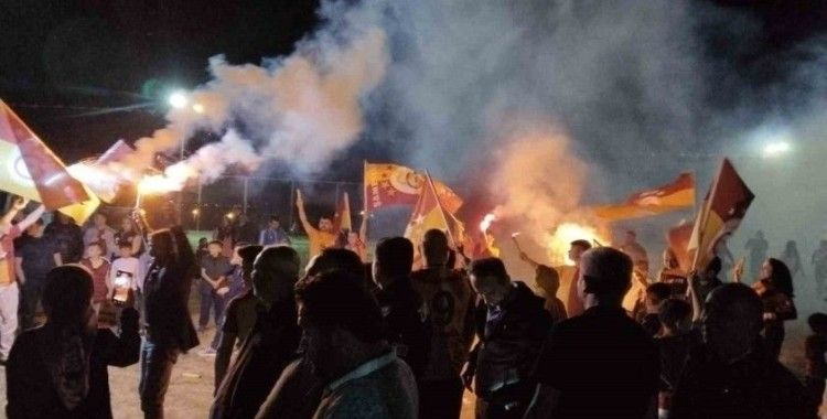 Galatasaray 25. şampiyonluğu Denizli’de coşkuyla kutlandı