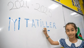 Bakan Tekin açıkladı: Okullarda serbest kıyafet uygulaması sona eriyor, forma geri geliyor