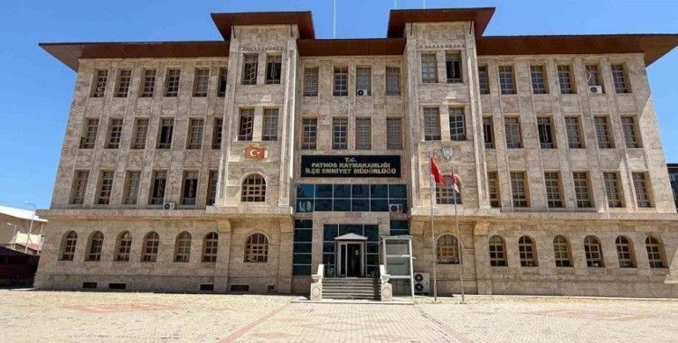 Patnos’ta İlçe Emniyet Müdürlüğü’nün kararlı ve planlı çalışmaları sayesinde, birçok suç henüz işlenmeden engelleniyor.