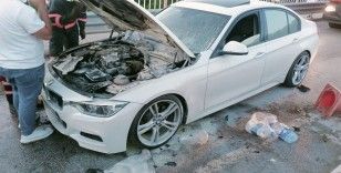 Çankırı’da otomobilde çıkan yangını itfaiye söndürdü
