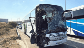 Anadolu Otoyolu'nda otobüs kamyona çarptı: 7 yaralı