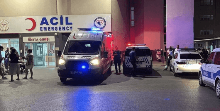 Halaya davetsiz girdi, kına gecesi karıştı: 15 yaralı