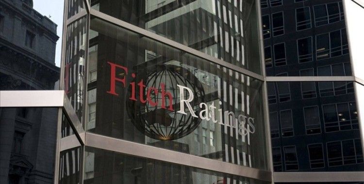 Fitch'ten Türk bankalarına 'performans' uyarısı