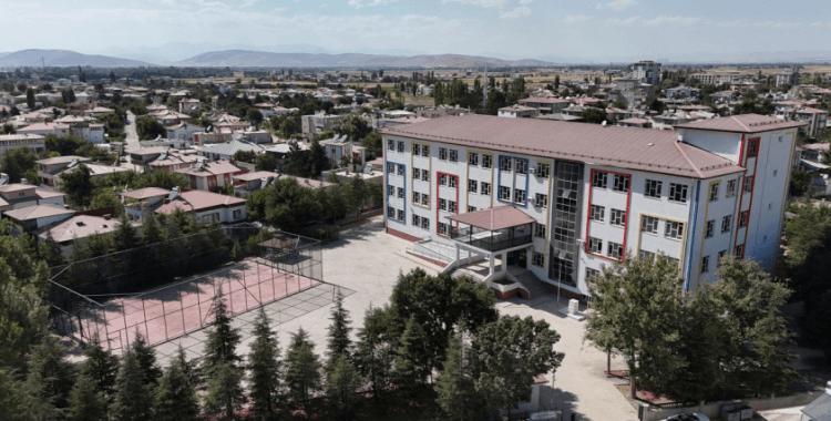 Kahramanmaraş'ın eğitim altyapısı yeni yapılan okullarla güçleniyor