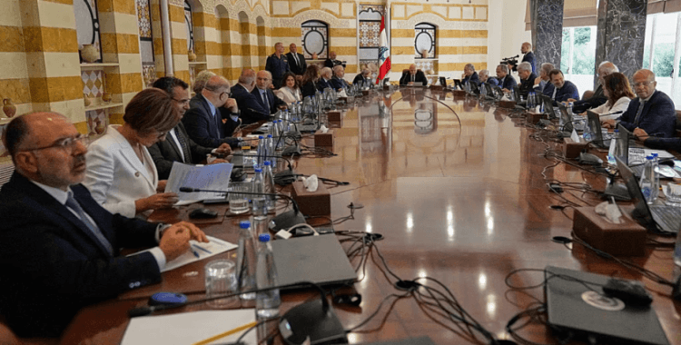 Lübnan hükümeti Hizbullah'ın silahsızlanma planını onayladı: Örgütten 'kaosa karşı fırsat' yorumu