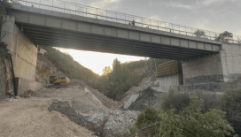 Bilecik'te Hamsu Köprüsü trafiğe kapatıldı