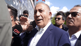 Mahkeme, CHP İstanbul İl Başkanlığı kararını verdi: Gürsel Tekin görevine devam edecek