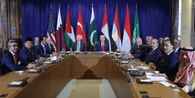 Trump: siyonist rejimin çevresindeki ülkelerin ateşkese katkıları oluyor