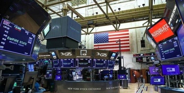New York Borsası Trump’ın Çin tarifesi tehdidiyle sert düştü