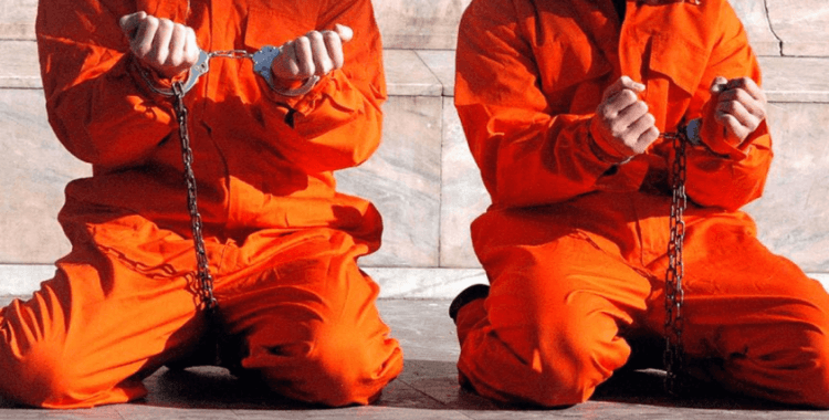 Turuncu tulumlar onlara yakışır mı? Comer’dan Clintonlara 'Hapse Girme' tehdidi