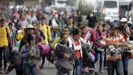 ABD İç Güvenlik Bakanı, mahkeme kararına rağmen Venezüella göçmenlerinin sınır dışı edilmesini onayladı