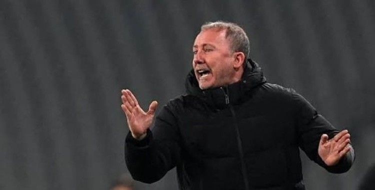 Karagümrük Beşiktaş maçı sonrası Sergen Yalçın: Türkiye'den oyuncu almayı düşünmüyoruz