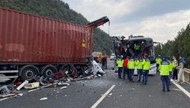 Osmaniye’deki feci kazada yolcu otobüsü tıra çarptı: Çok sayıda ölü ve yaralı var