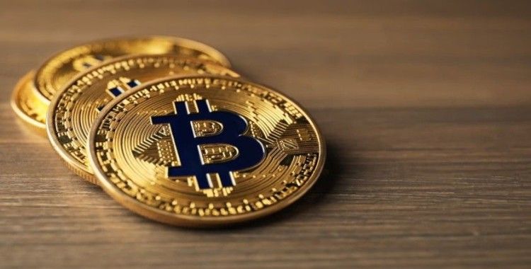 Bitcoin dakikalar içinde sert yükseldi, aynı hızla geri çekildi
